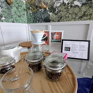 I Should Cocoa Apartment York